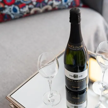 Pool View Cactus 公寓 *